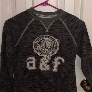 Abercrombie kids grey pullover shirt